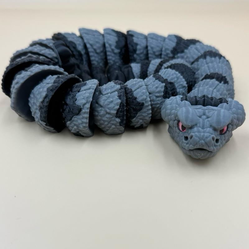 3D Printed Gray & Black Rattlesnake – Precision Meets Predator (Working Rattle)